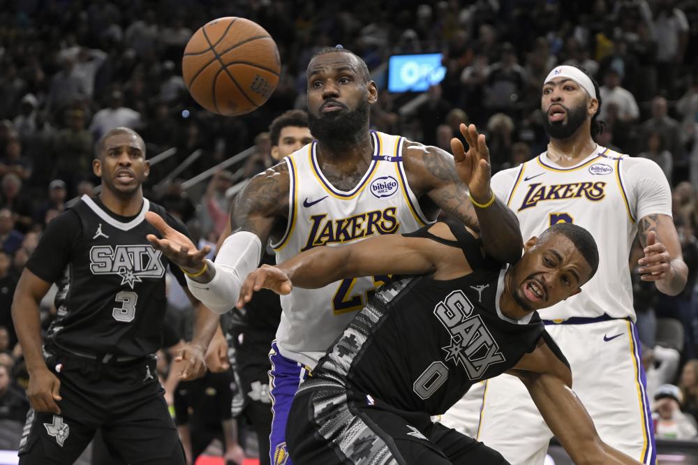 由拉涅利执 由拉涅利执