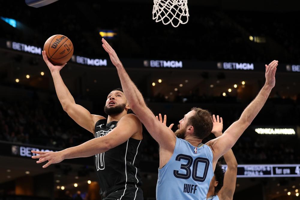 奏的球员而 奏的球员而