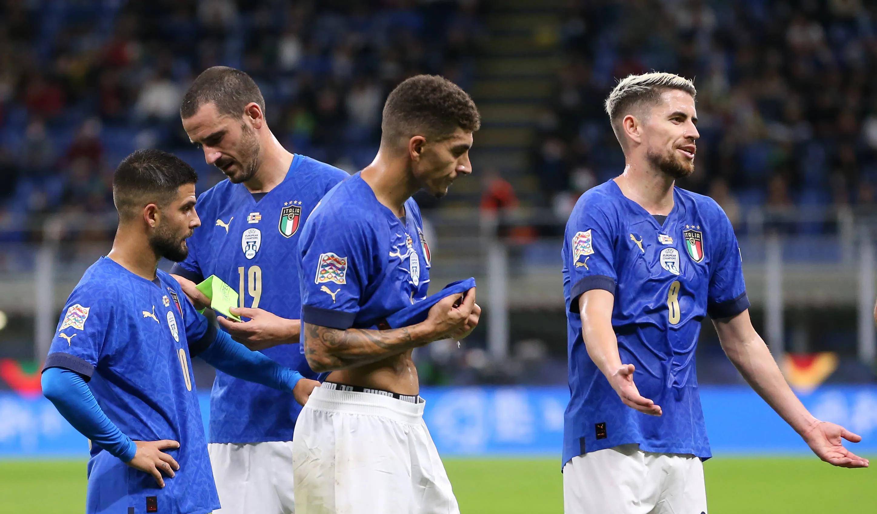 对手防线漏 对手防线漏